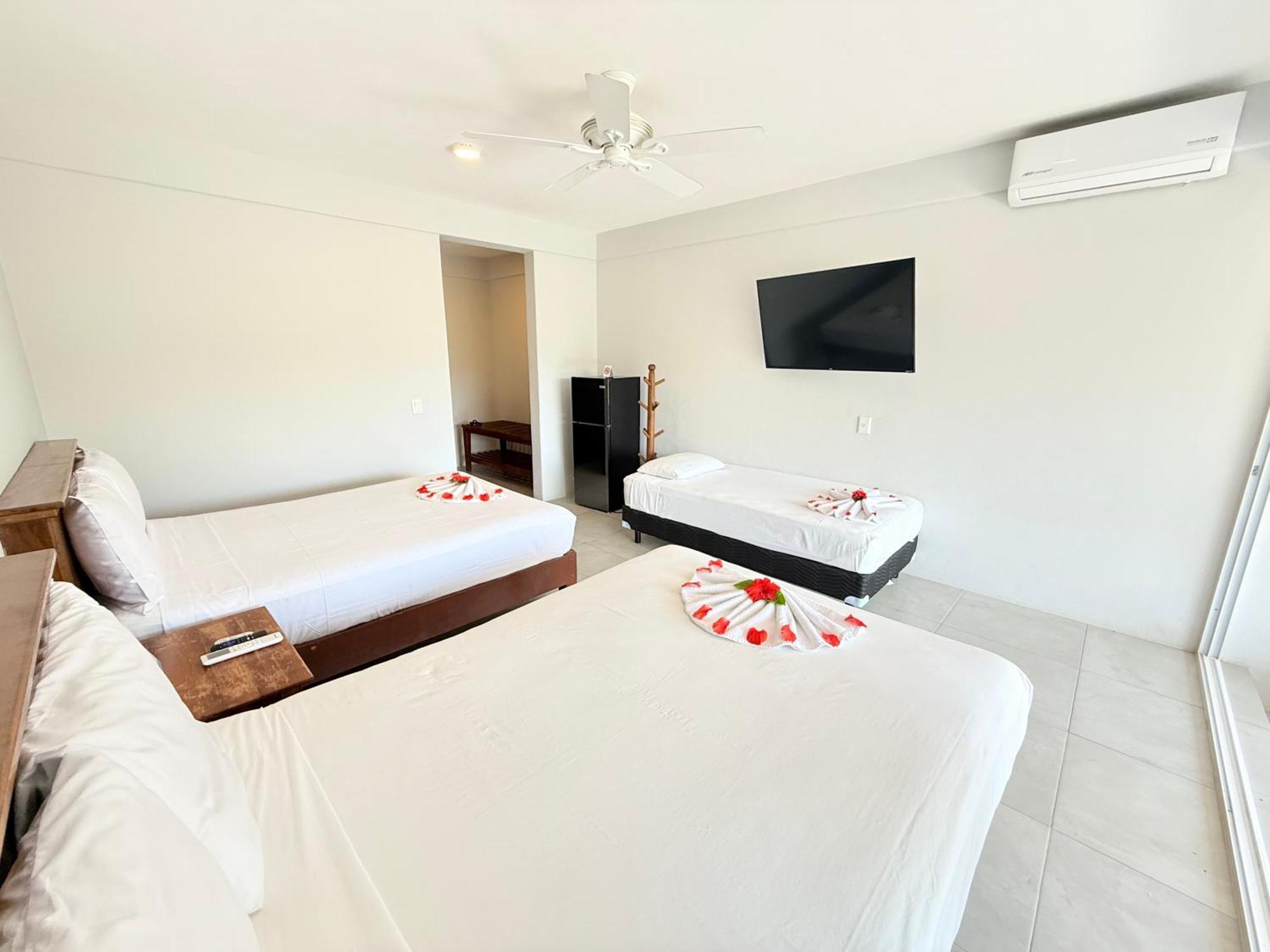 Hotel Villas Ema Zihuatanejo Ngoại thất bức ảnh