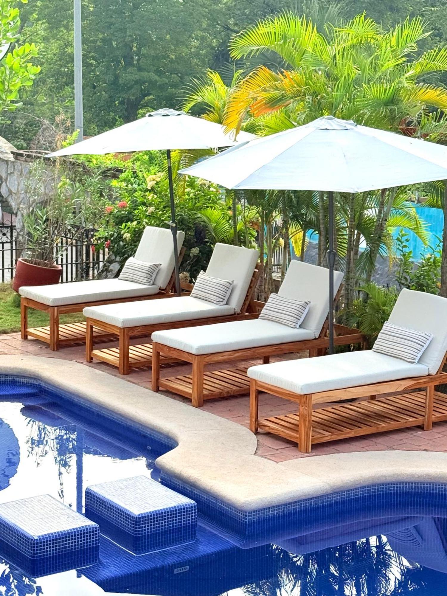 Hotel Villas Ema Zihuatanejo Ngoại thất bức ảnh